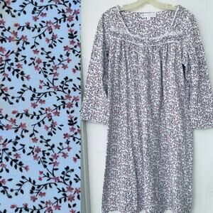 Eileen West Flannel White with Pink Black Floral Nightgown Cottagecore Medium
